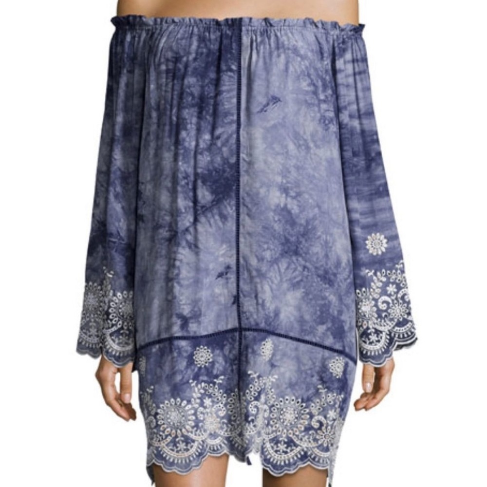 Romeo and Juliet Couture Embroidered Mini Dress